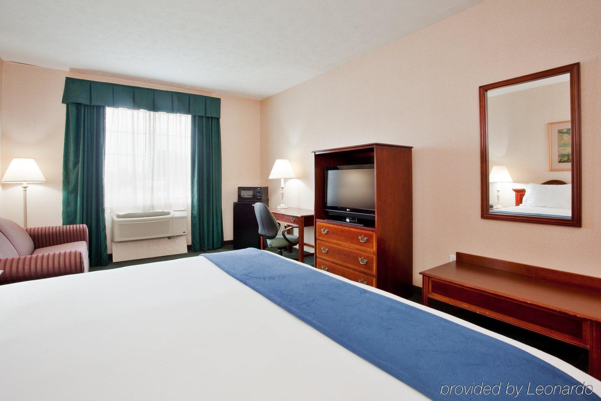 Holiday Inn Express Kilmarnock Eksteriør bilde